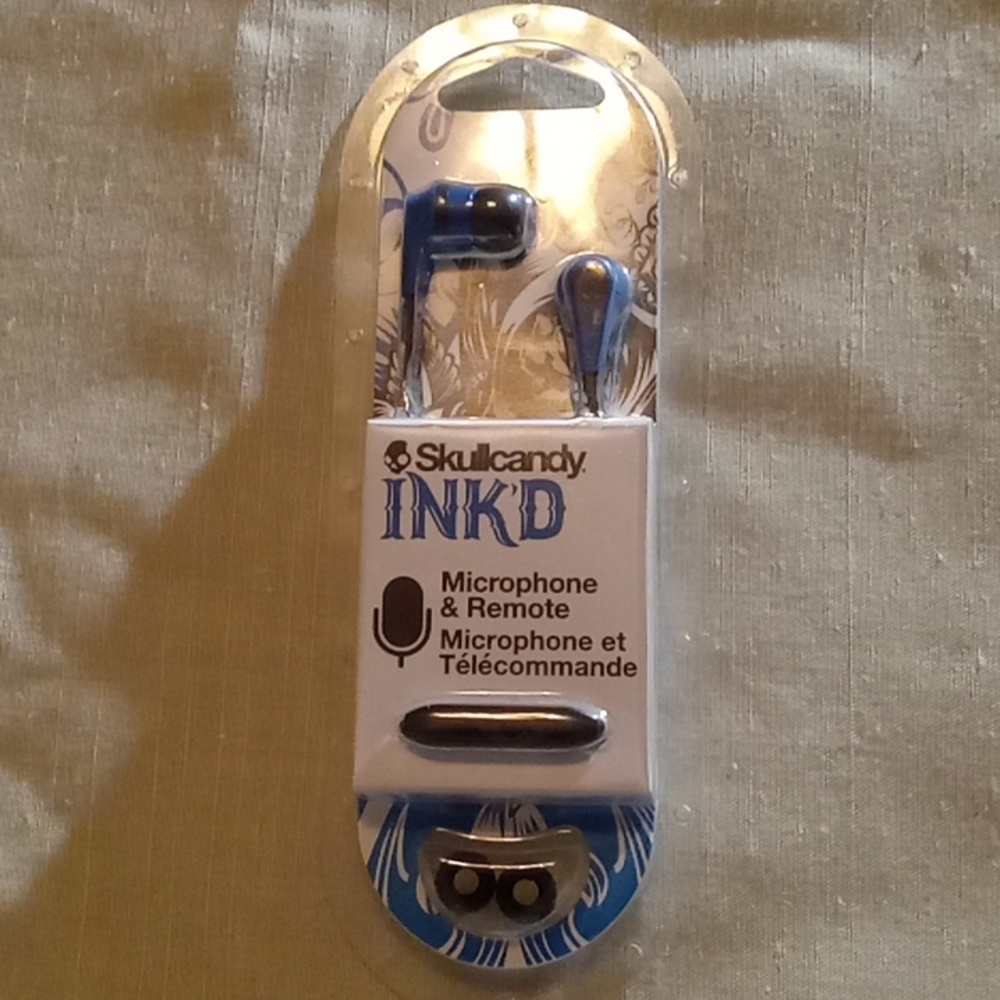 Skullcandy INK'D Microphone and Remote wired earbuds